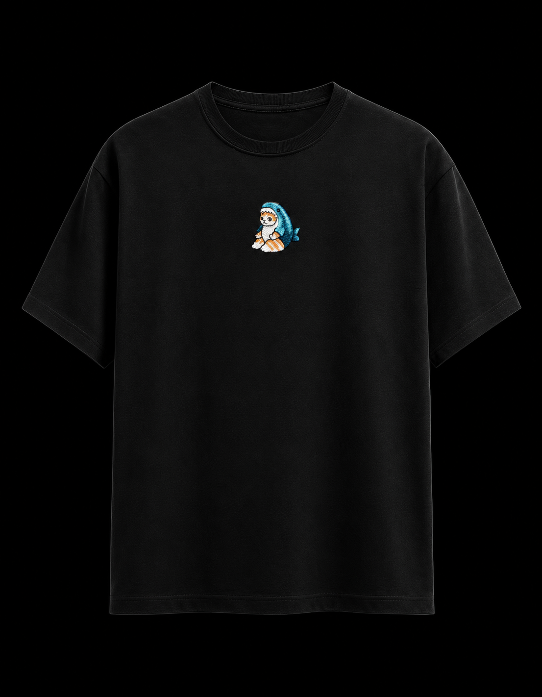 Kitten dressed as a shark Classic Crew T-Shirt
